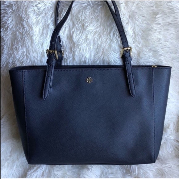 Tory Burch Handbags - Tory Burch Tote